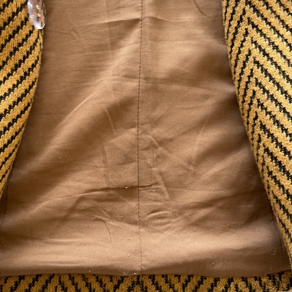 L’Agence Chevron Tweed Double Breasted Blazer with Gold Buttons - Picture 8 of 8